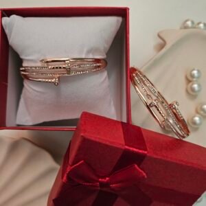 Zircona Double Bent Nail