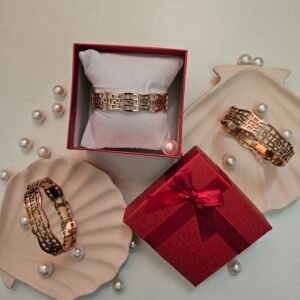 Everyday elegance rose band