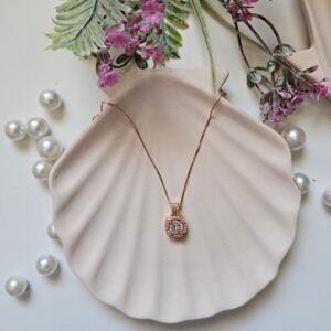 Elin Necklace