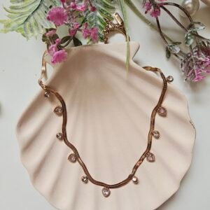 Arista Necklace