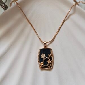 Royal Legacy Pendant