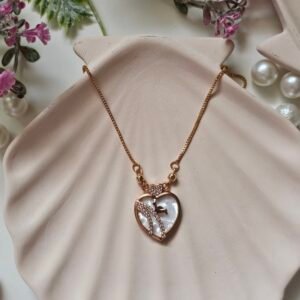 Crown Jewel sparrow Pendant