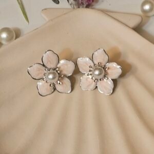 Bold Flowers baby pink