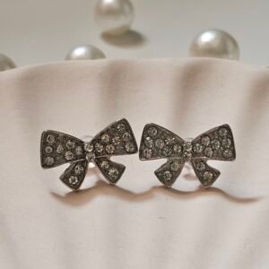 Silver Gleam Zircona Bow